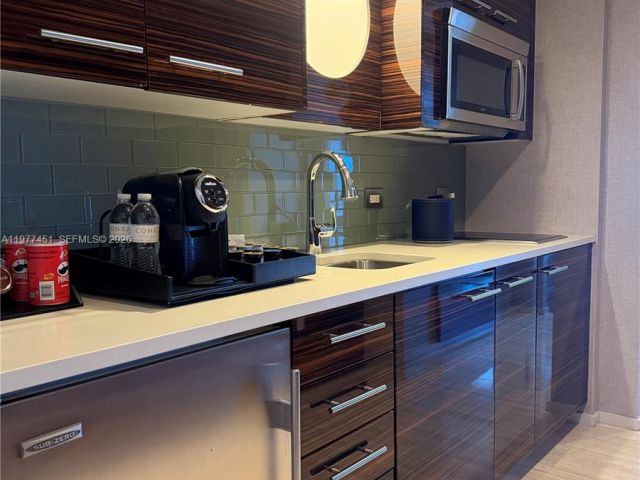 Apartment for sale  Unit #R2201 - photo 7498043