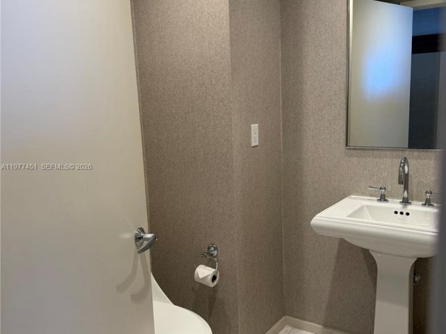 Apartment for sale  Unit #R2201 - photo 7498048