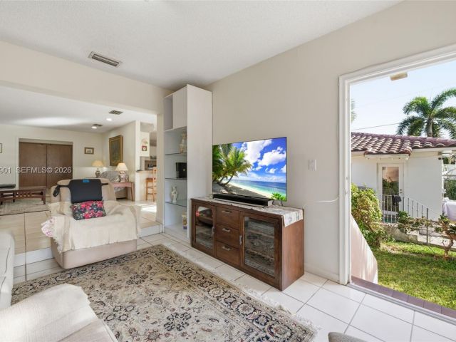 Home for sale at 9208 Emerson Ave - photo 7467144