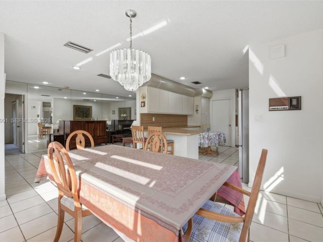 Home for sale at 9208 Emerson Ave - photo 7467151