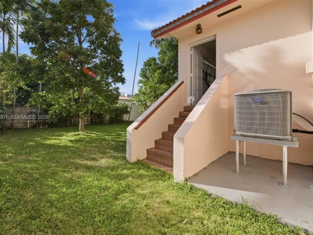 Home for sale at 9208 Emerson Ave - photo 7467160