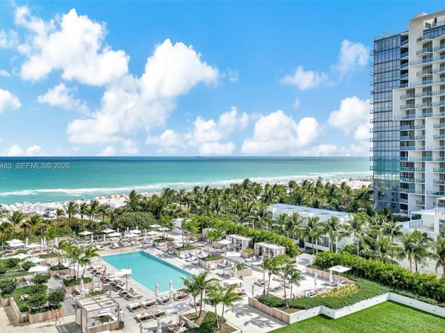 Apartment for sale  Unit #802 - photo 7524383