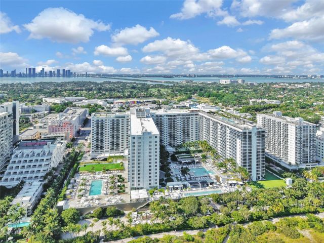 Apartment for sale  Unit #802 - photo 7524391