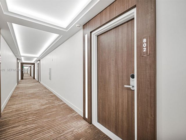 Apartment for sale  Unit #802 - photo 7524393