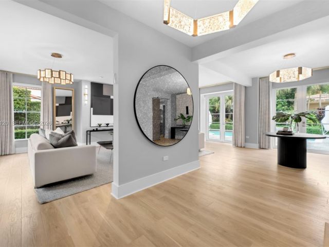 Home for sale at 2887 Pine Tree Dr - photo 7469056