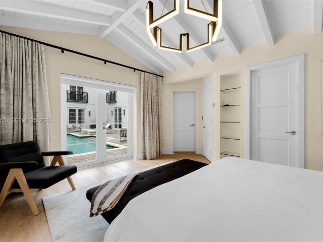 Home for sale at 2887 Pine Tree Dr - photo 7469059