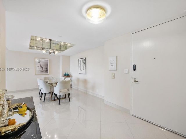 Apartment for sale  Unit #5F - photo 7503773