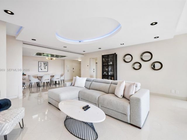 Apartment for sale  Unit #5F - photo 7503775