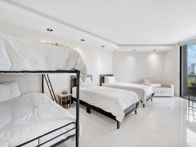 Apartment for sale  Unit #5F - photo 7503784