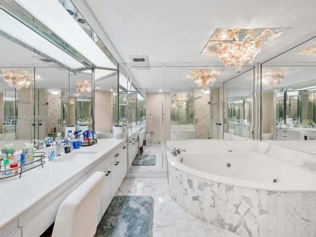 Apartment for sale  Unit #5F - photo 7503786