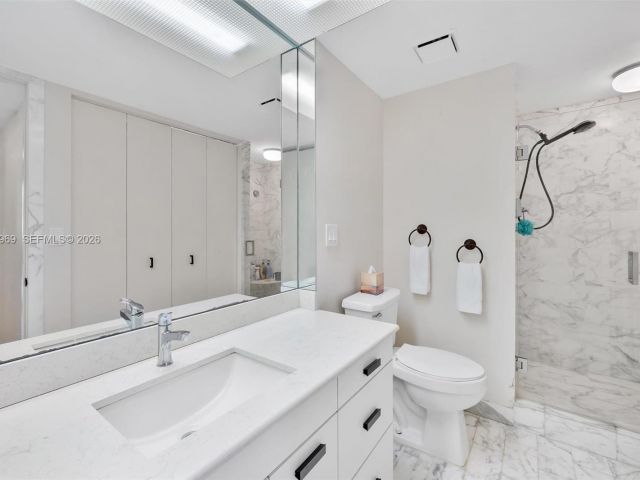 Apartment for sale  Unit #5F - photo 7503787