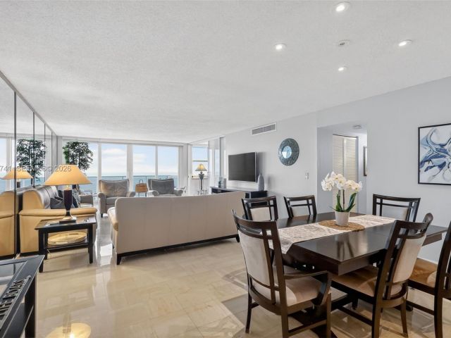 Apartment for sale  Unit #PH4 - photo 7502311