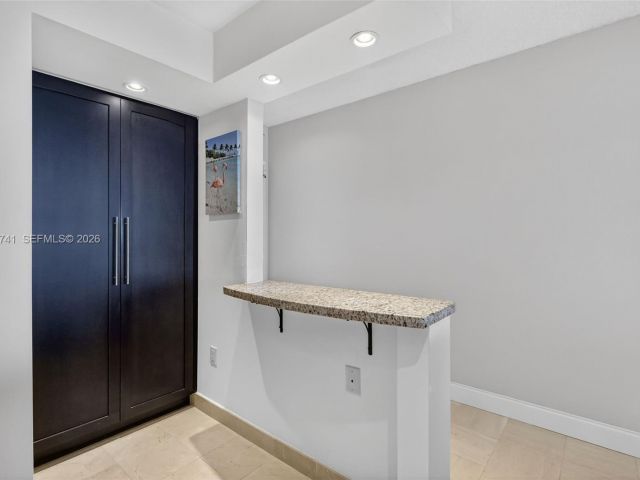Apartment for sale  Unit #PH4 - photo 7502319