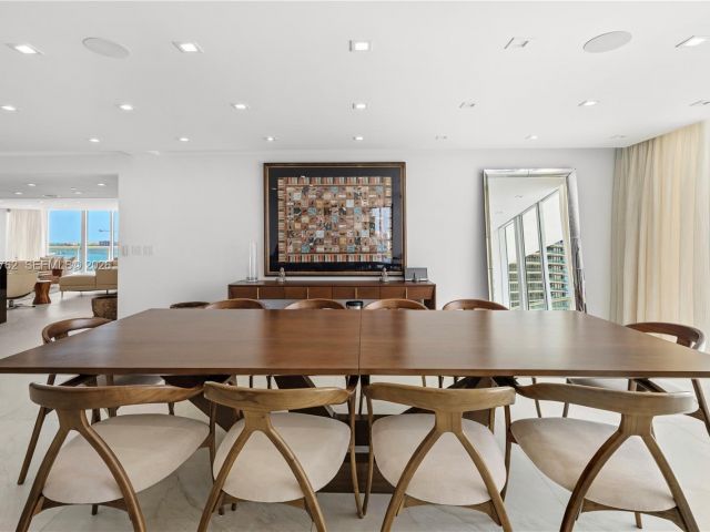 Apartment for rent  Unit #901-902 - photo 7508858