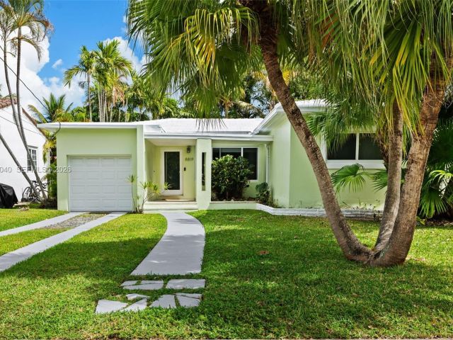 Home for sale at 8819 Hawthorne Ave - photo 7467009