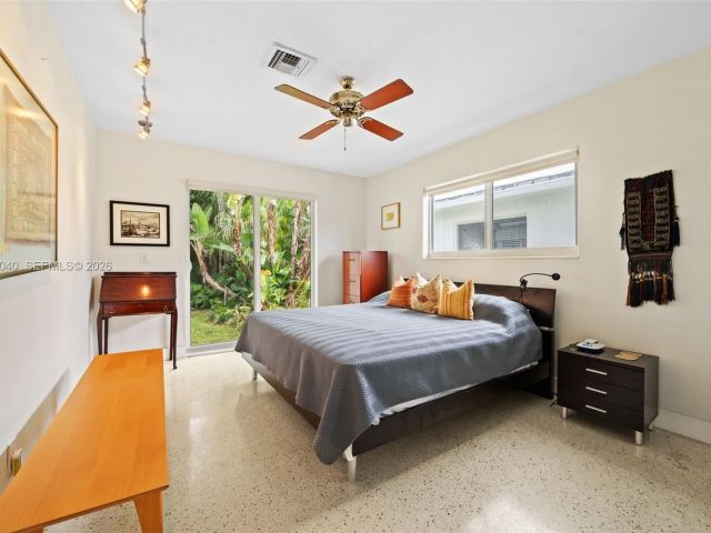 Home for sale at 8819 Hawthorne Ave - photo 7467032