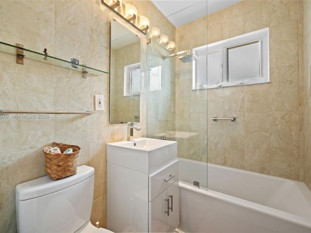 Home for sale at 8819 Hawthorne Ave - photo 7467040