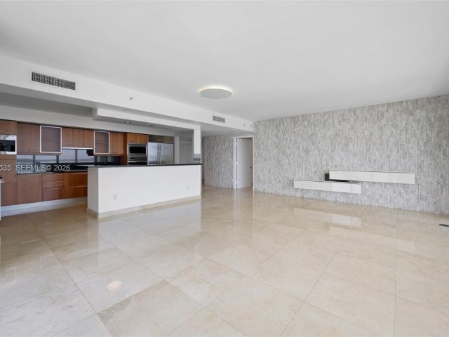 Apartment for sale  Unit #911 - photo 7511697