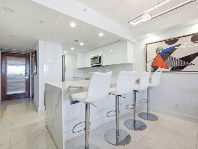 Apartment for sale  Unit #A-3354 - photo 7519160