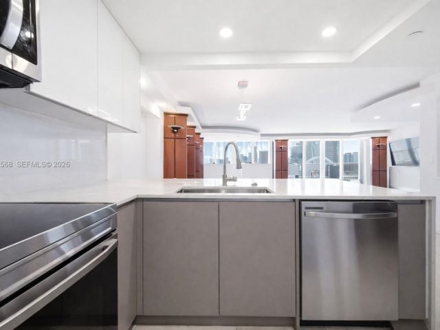 Apartment for sale  Unit #A-3354 - photo 7519162