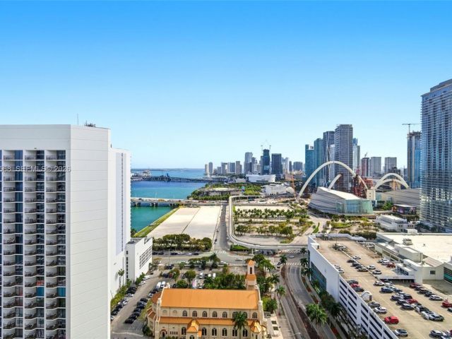 Apartment for sale  Unit #A-3354 - photo 7519171