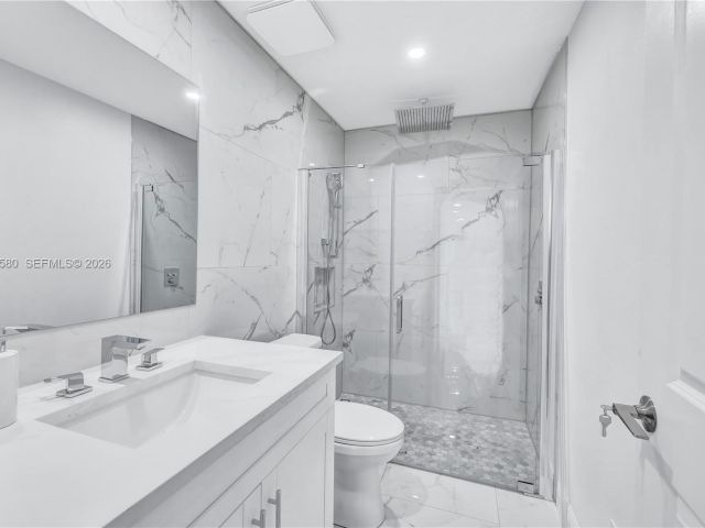 Home for rent at 1608 SW 5th Ct - photo 7482897