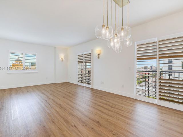 Apartment for rent  Unit #1117 - photo 7453545