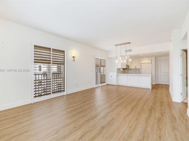 Apartment for rent  Unit #1117 - photo 7453548