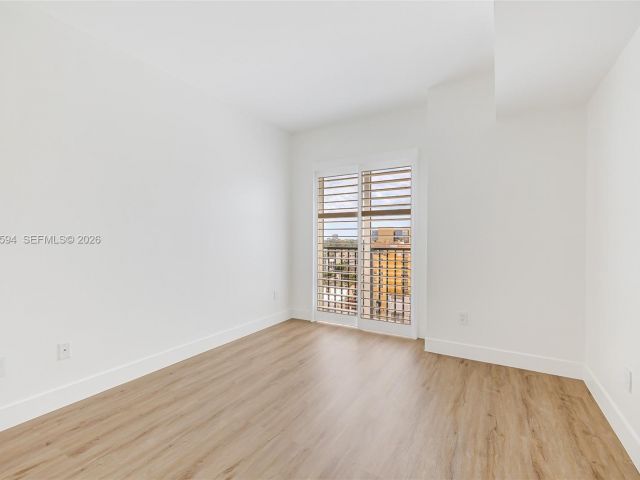 Apartment for rent  Unit #1117 - photo 7453549