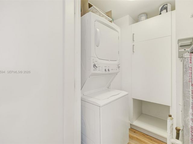 Apartment for rent  Unit #1117 - photo 7453556