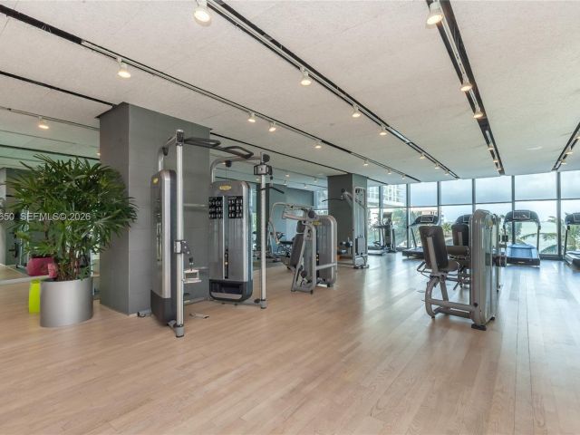 Apartment for rent  Unit # - photo 7493455