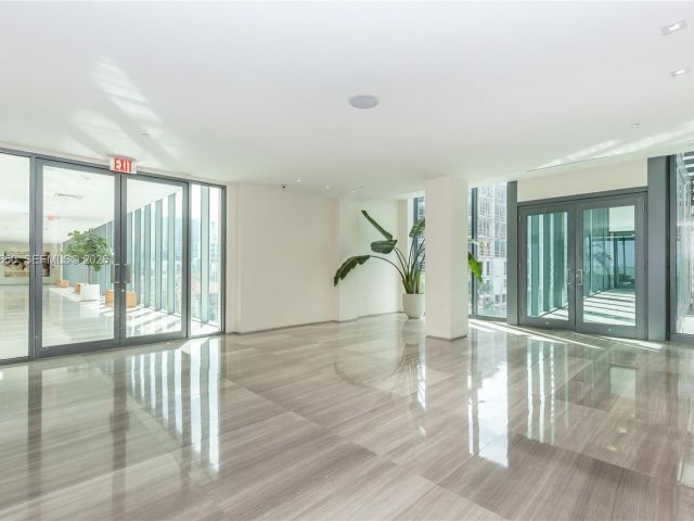 Apartment for rent  Unit # - photo 7493469