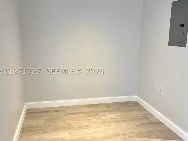 2-bedroom condo for rent in Miami - 45 SW 9th St 3703 - MondialRealty