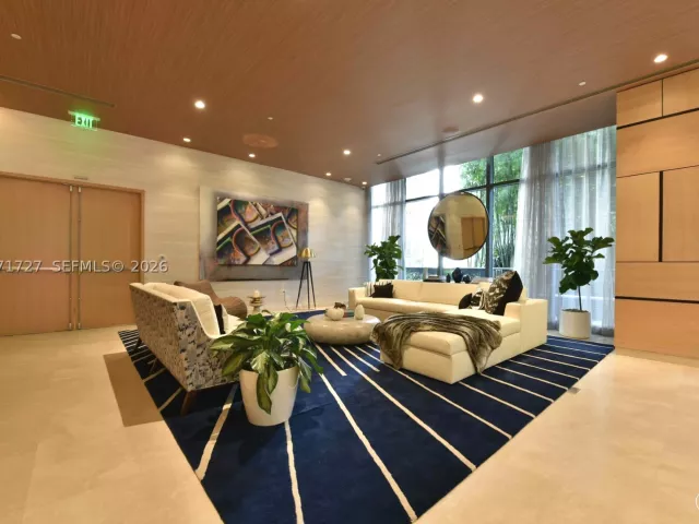2-bedroom condo for rent in Miami - 45 SW 9th St 3703 - MondialRealty