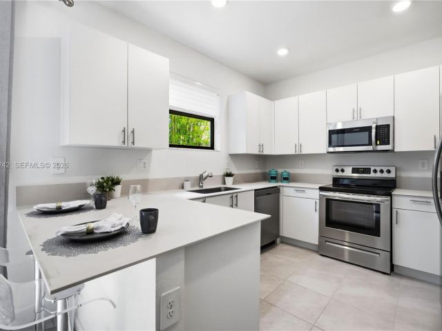 Home for sale at 13054 SW 233rd Ter - photo 7460344