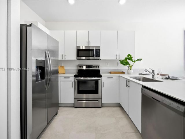 Home for sale at 13074 SW 233rd Ter - photo 7460327