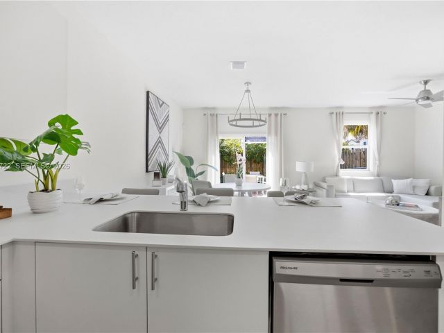 Home for sale at 13074 SW 233rd Ter - photo 7460329