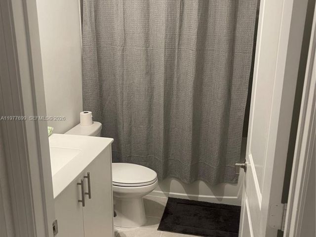 3-bedroom home for rent in Miami Gardens - 20344 NW 6th Pl - MondialRealty