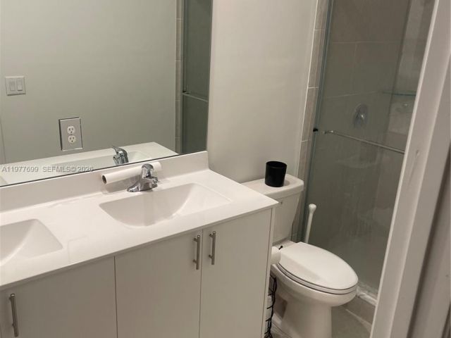 3-bedroom home for rent in Miami Gardens - 20344 NW 6th Pl - MondialRealty