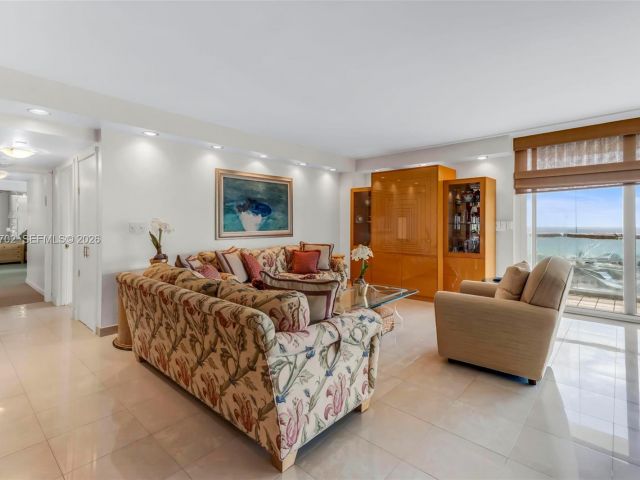 Apartment for sale  Unit #22H - photo 7533357