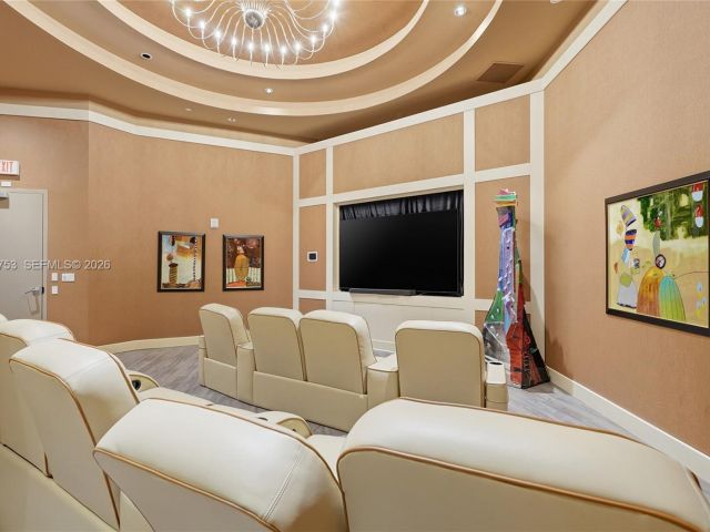 Apartment for rent  Unit #2807 - photo 7452100