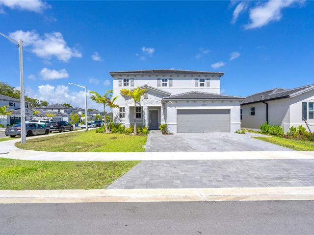 Home for sale at 13629 SW 186th Ln - photo 7526675