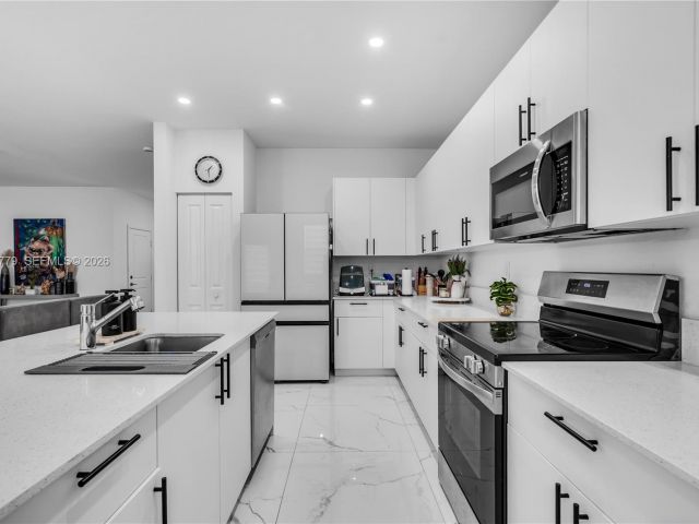 Home for sale at 13629 SW 186th Ln - photo 7526687