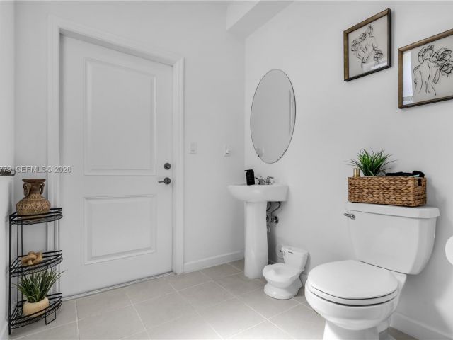 Home for sale at 13629 SW 186th Ln - photo 7526689