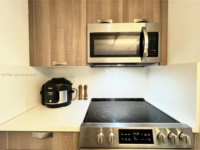 Apartment for rent  Unit #202 - photo 7469652