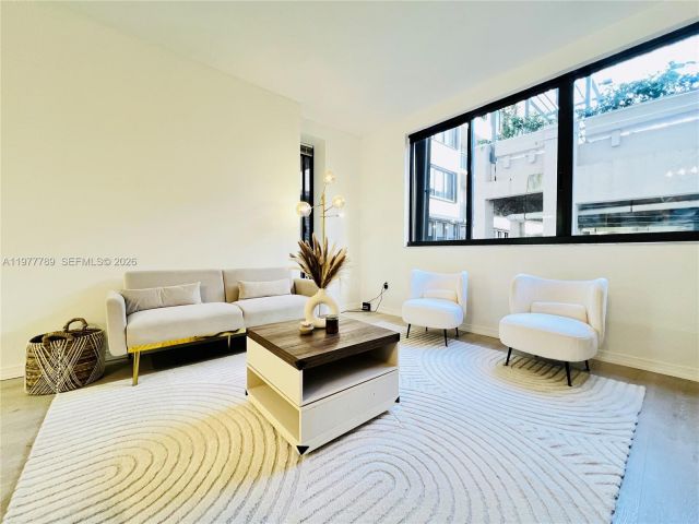 Apartment for rent  Unit #202 - photo 7469660