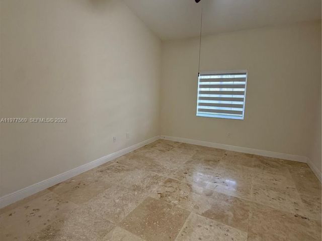 2-bedroom home for rent in Homestead - 3227 NE 11th Dr 3227 - MondialRealty