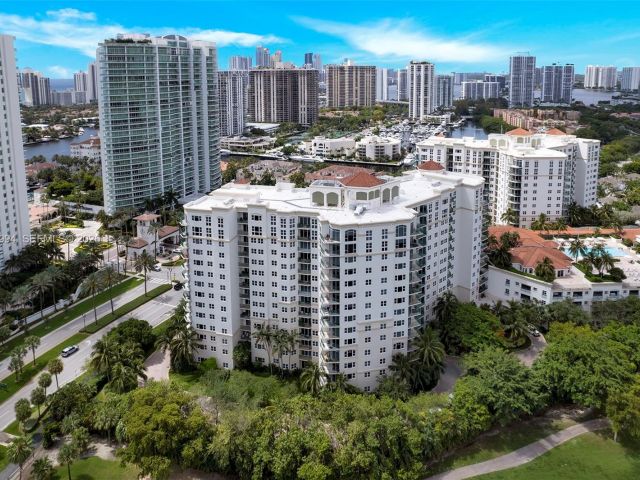 Apartment for rent  Unit #PH06 - photo 7506526