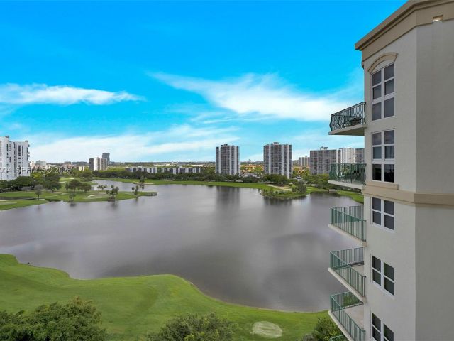 Apartment for rent  Unit #PH06 - photo 7506537