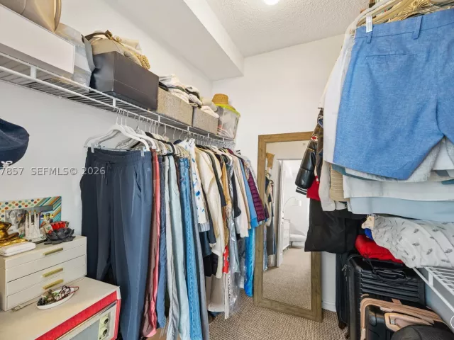 2-bedroom condo for sale in Sunny Isles Beach - 17100 N Bay Rd 1810 - MondialRealty